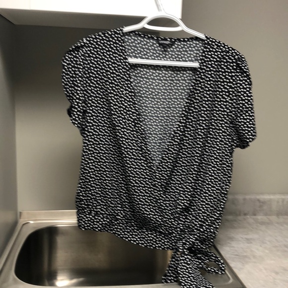 🐇 - bunny sale George ladies polka dot cotton blouse and hot pink tank - Picture 3 of 7